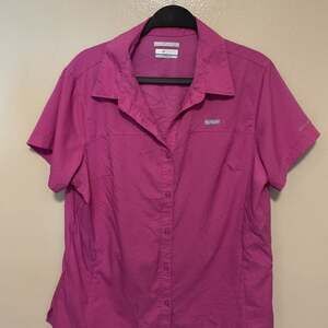 Columbia Omni-Shade Women's XL Pink Short Sleeve Hiking Button Down Shirt